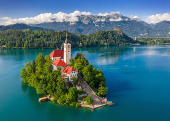 Visit Bled: Enjoy Slovenia's iconic lake, castle views, and thrilling outdoor adventures in a breathtaking setting