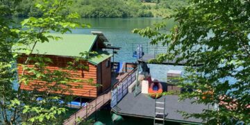 Splav Rublja Perućac