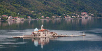 Montenegro’s Secret Paradise: Unveiling the Enchanting Village of Perast