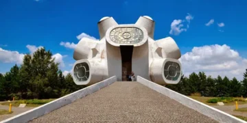 “One Day in Krushevo: From Mountain Views to Cultural Treasures”