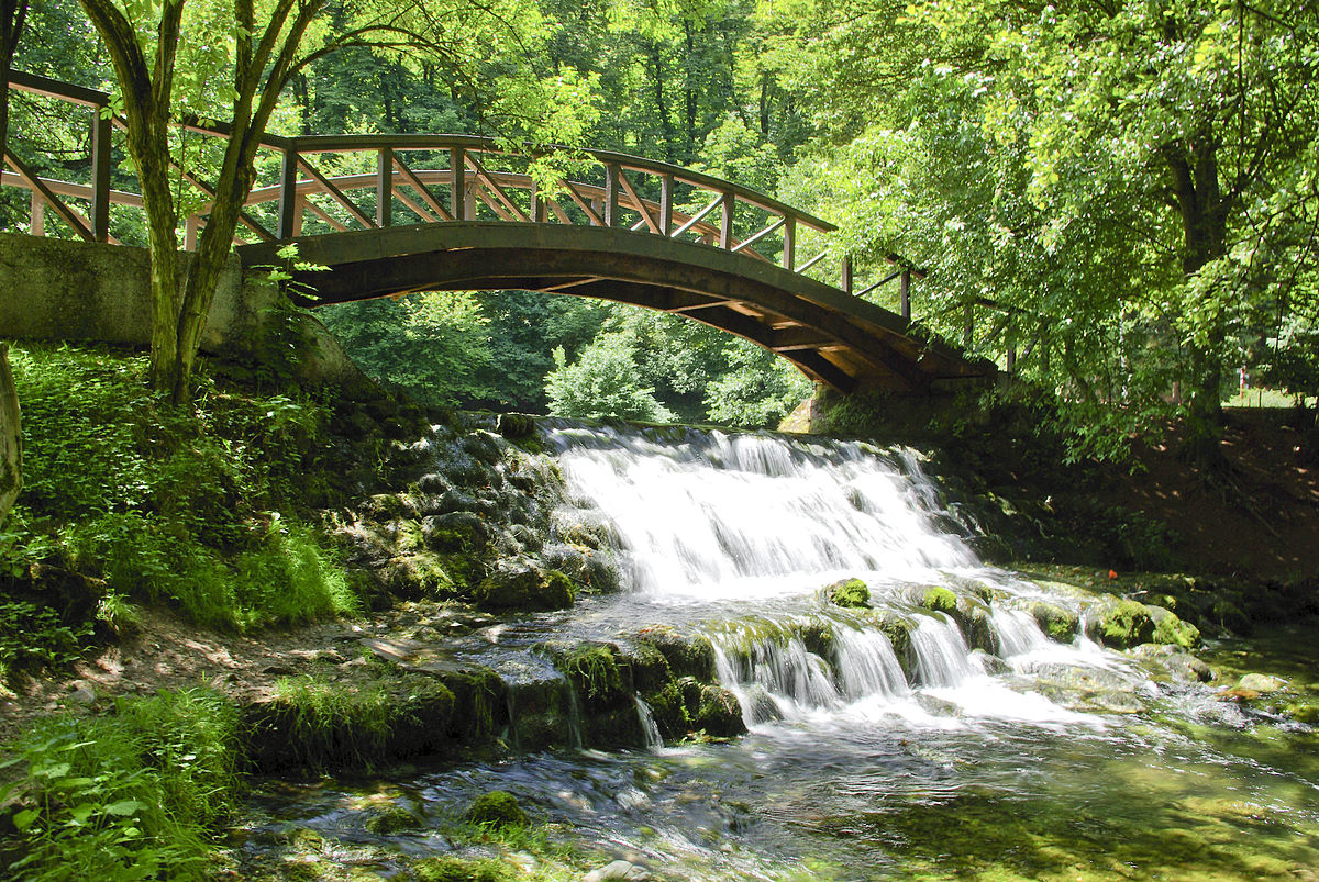 Bosnia for Outdoor Enthusiasts: Hiking, Rafting, and More