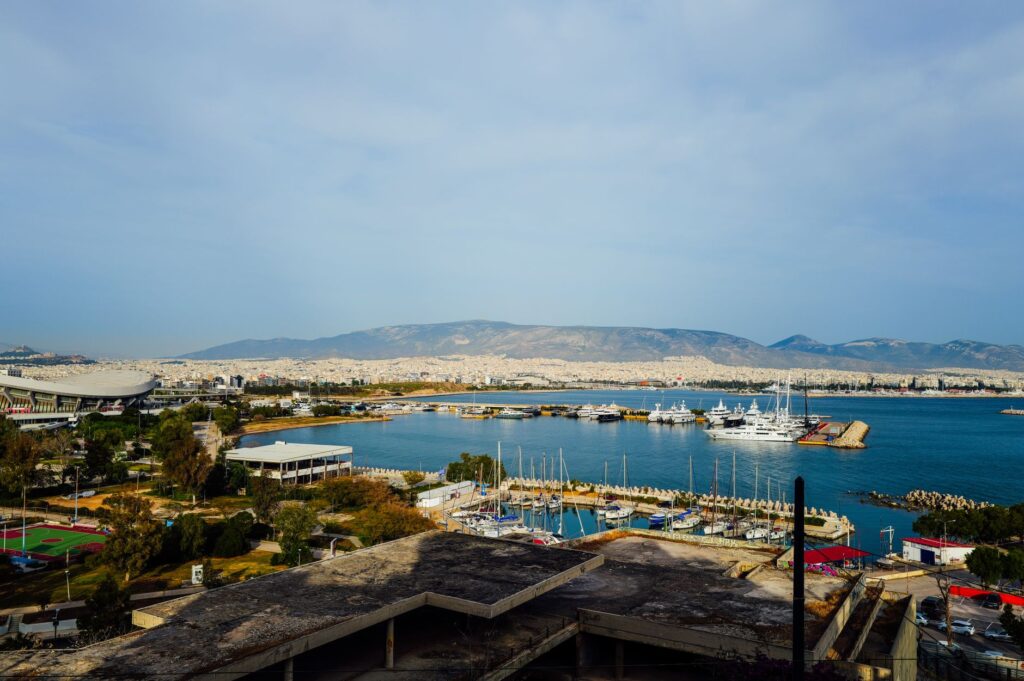How to Plan a Visit to Loutraki Without Overloading the Itinerary