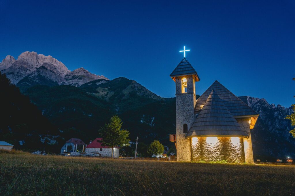Theth National Park for First-Time Visitors: Routes, Transfers and Overnight Planning