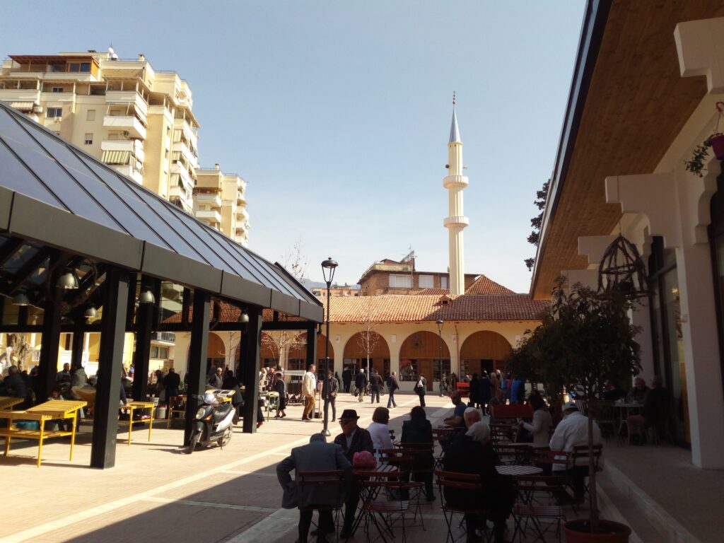 Tirana, Albania — Mosque 'Kokonozit' in Tirana, Albania