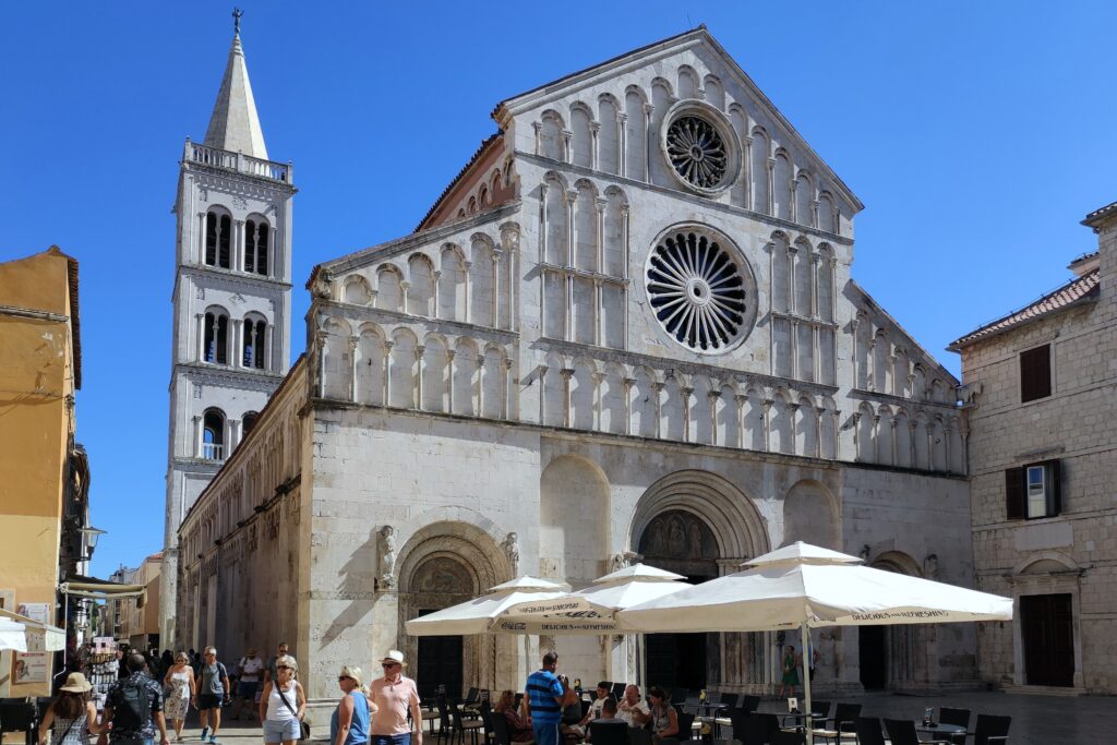 Zadar, Croatia — Cathedral of St. Anastasia in Zadar, Croatia