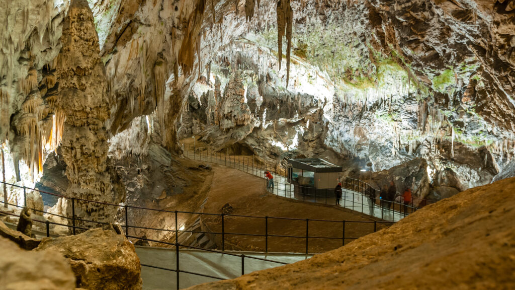 Postojna Cave and Predjama Castle: How to Visit Both in One Day