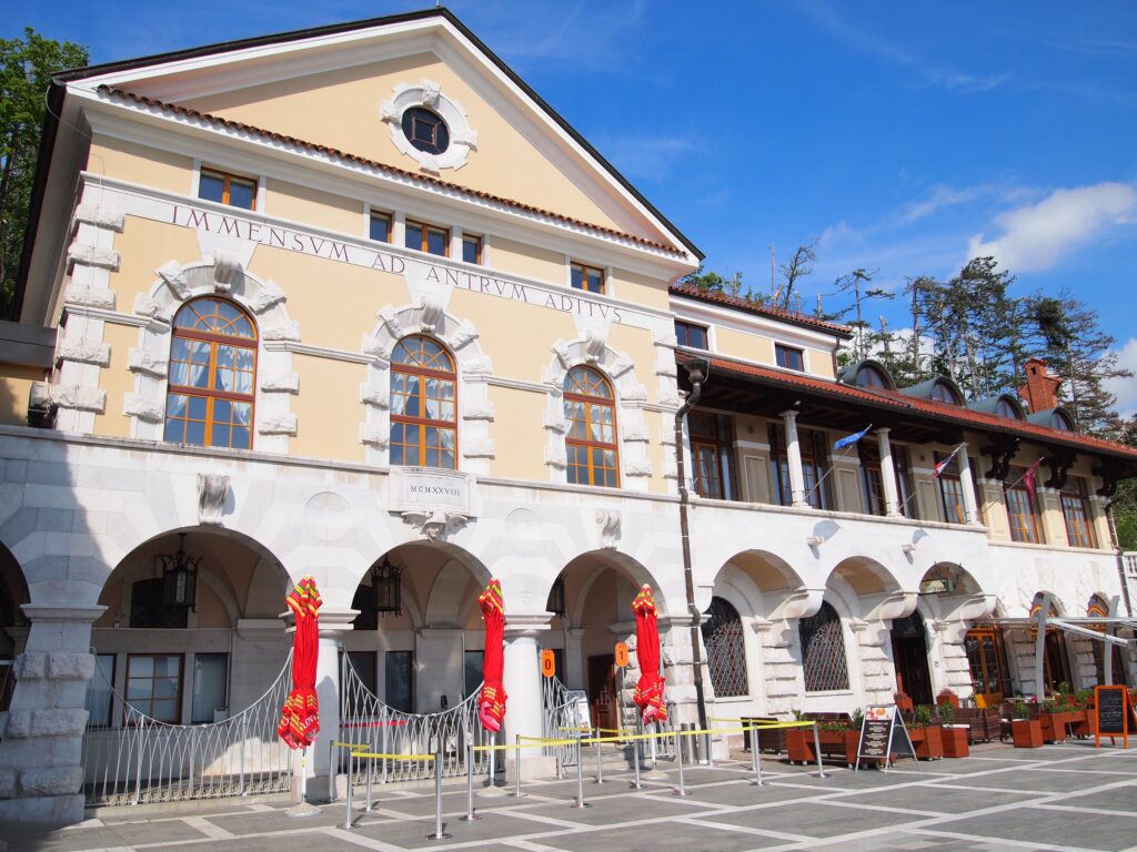 Postojna, Slovenia — Postojna in Postojna, Slovenia