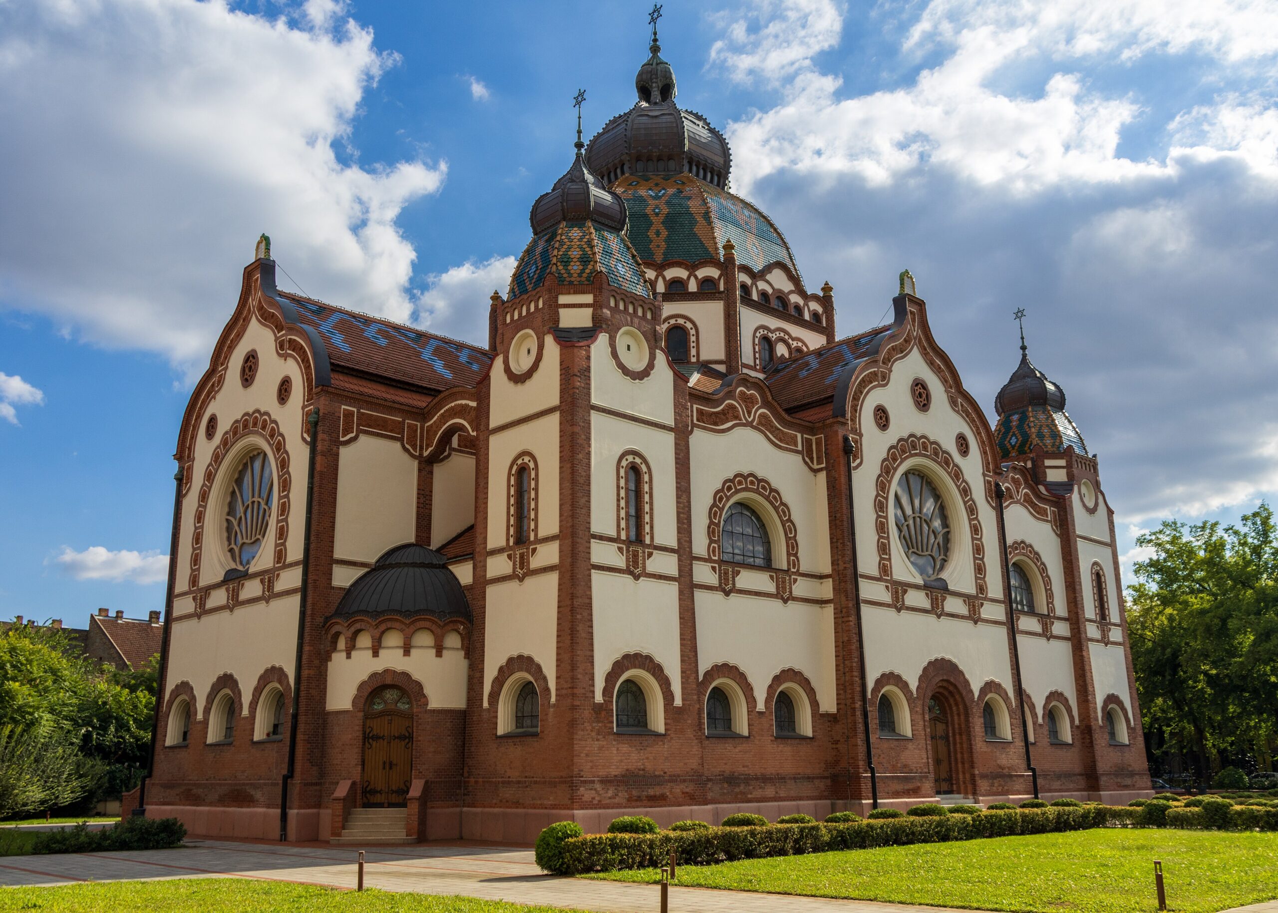 Subotica’s Art Nouveau Landmarks: A Self-Guided Walking Route Through the Centre